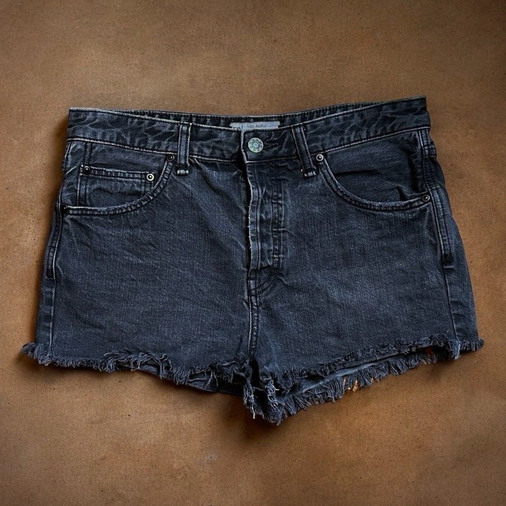 Free People Womens Distressed Faded Black High Rise Cutoff Shorts Size 28